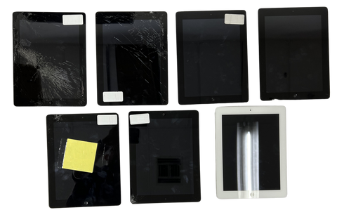 Lot of 32 Apple Ipad A1395 for parts